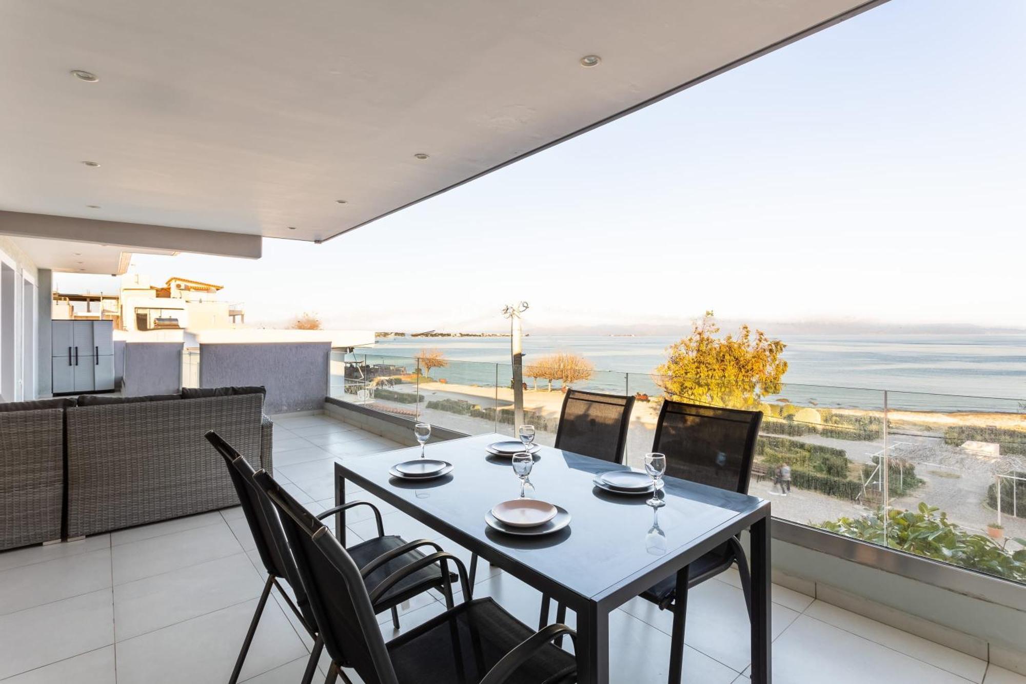 Beachfront Artemida Retreat - Peony Seabreeze Gem Extérieur photo